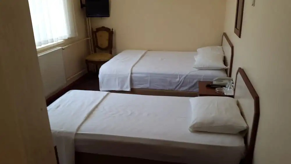 AKÇAY LEMAN OTEL