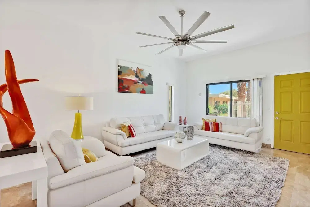 Palm Springs Getaway Style Comfort and Views