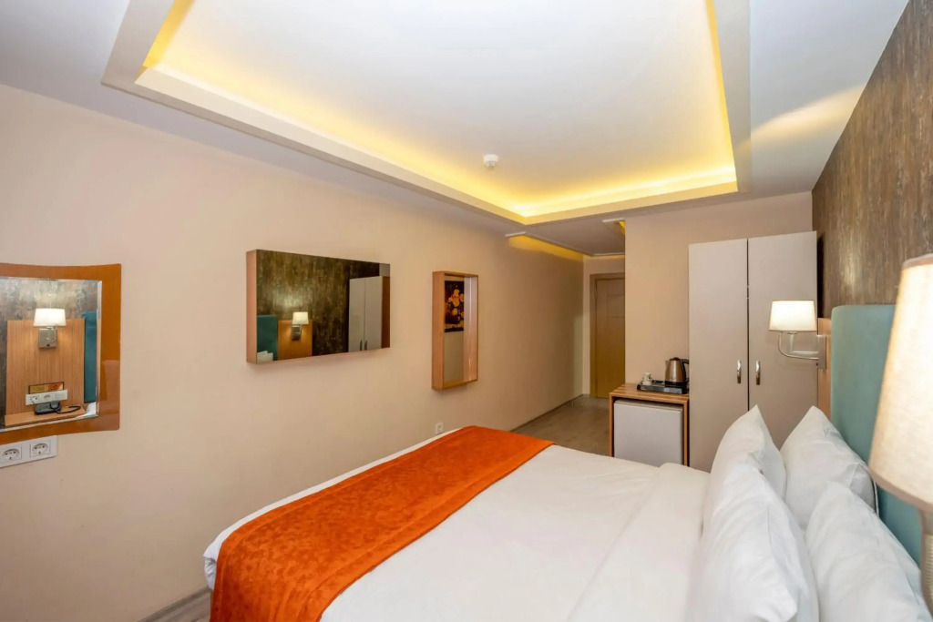 The Hotel Devman & Terrace