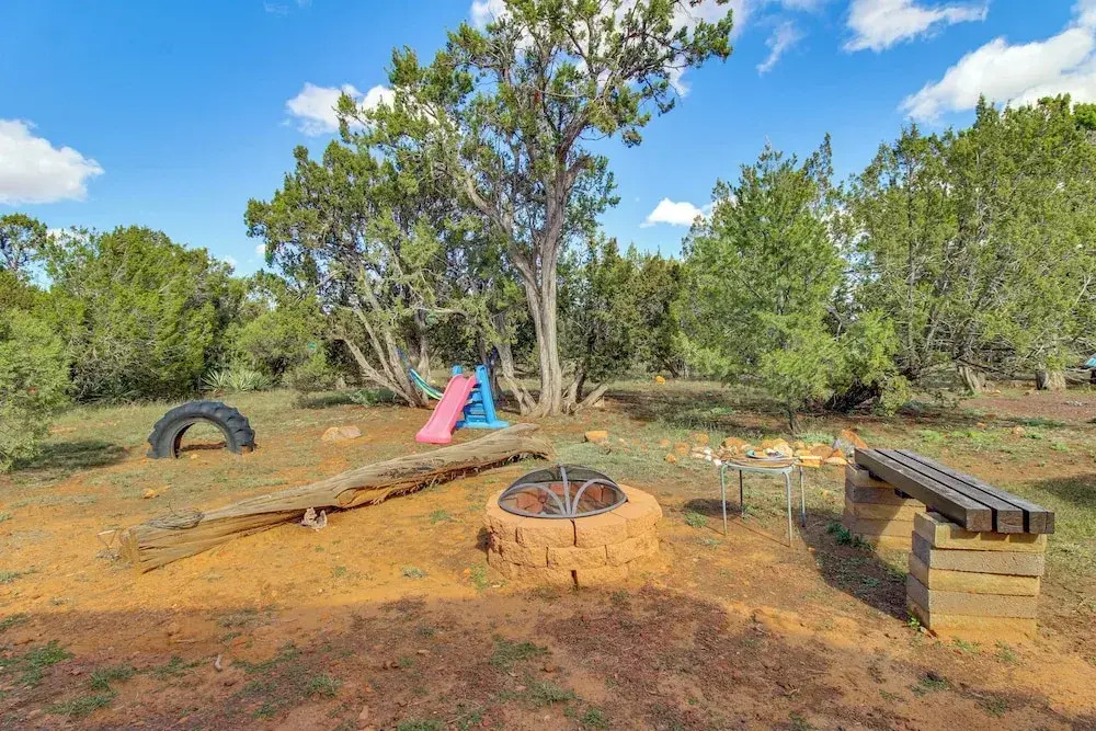 Hike & Fish: Family Escape w/ Fire Pit in Heber!