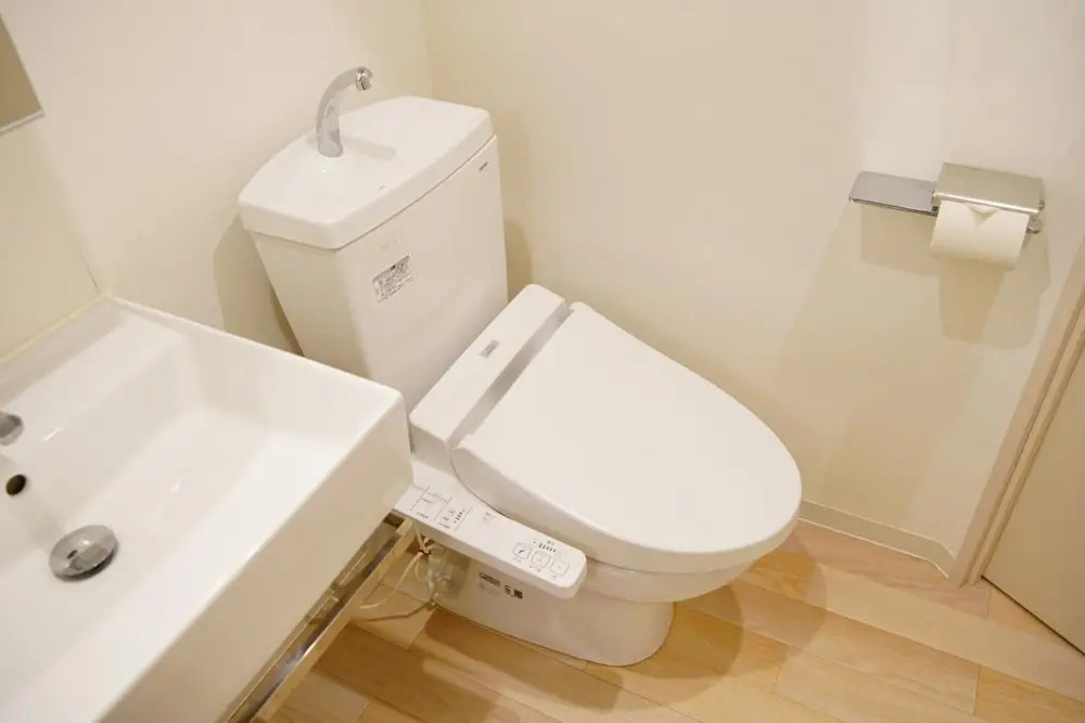 Asakusa Hotel 302