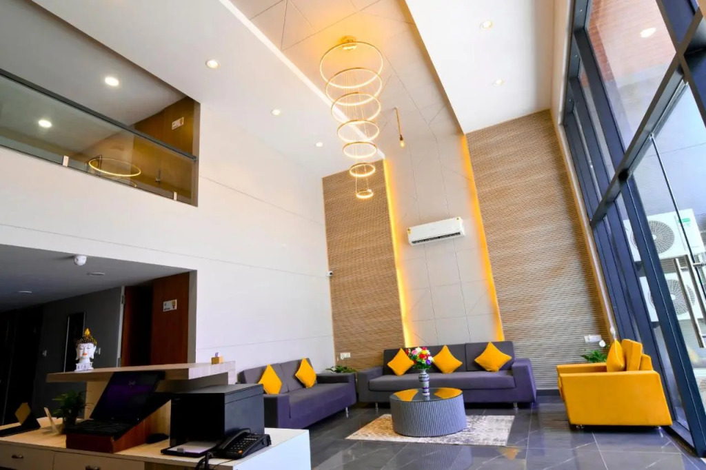 Carry Inn Hotel