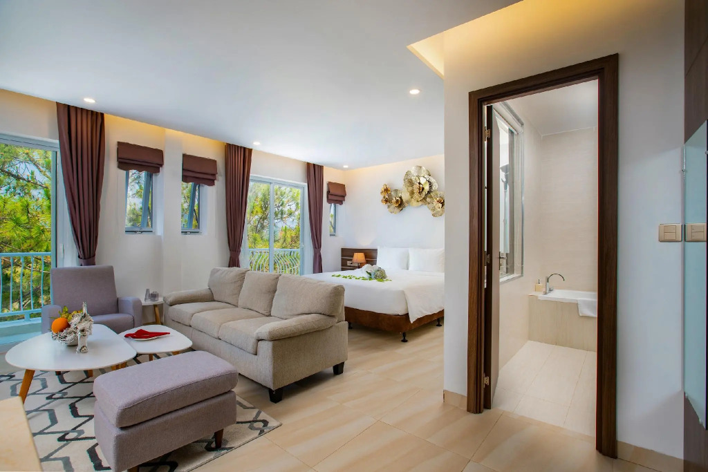 CEREJA Hotel & Resort Dalat