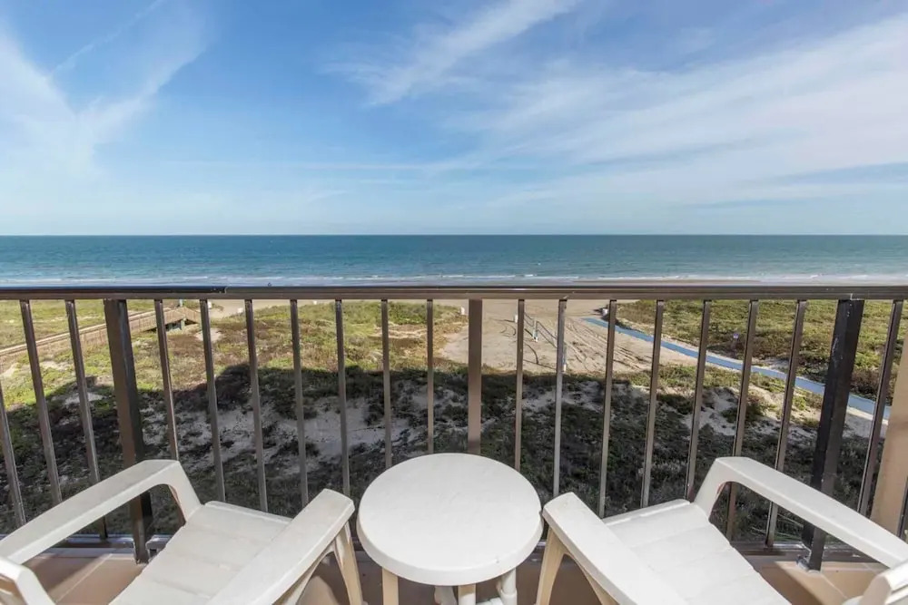 Suntide II Condominium 403