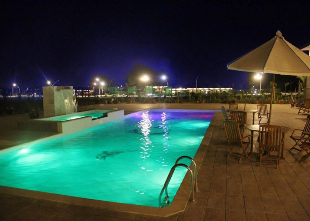 Royal President Hotel