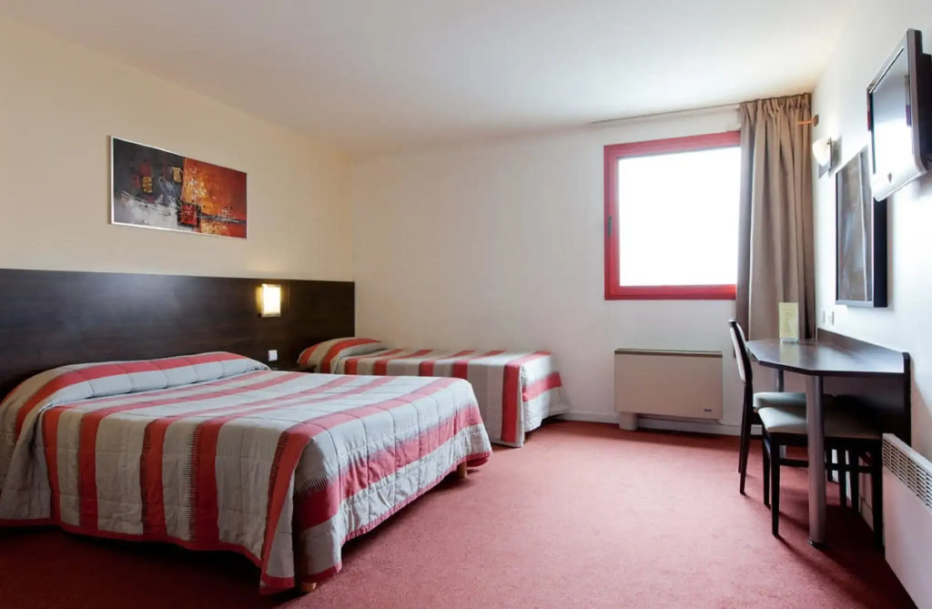 Orly Superior Hotel