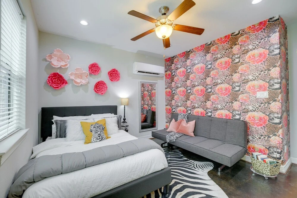 Houston Vacation Rental ~ 1 Mi to Downtown!