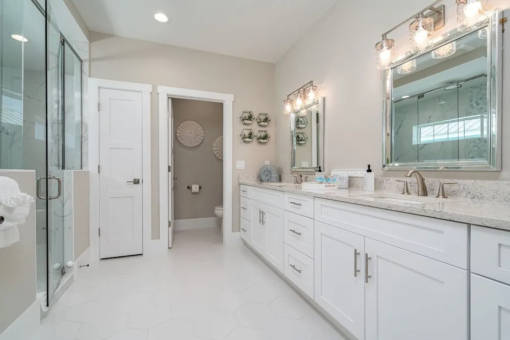 661 Estero Blvd "beach To Bay" 5 Bedroom Home by RedAwning