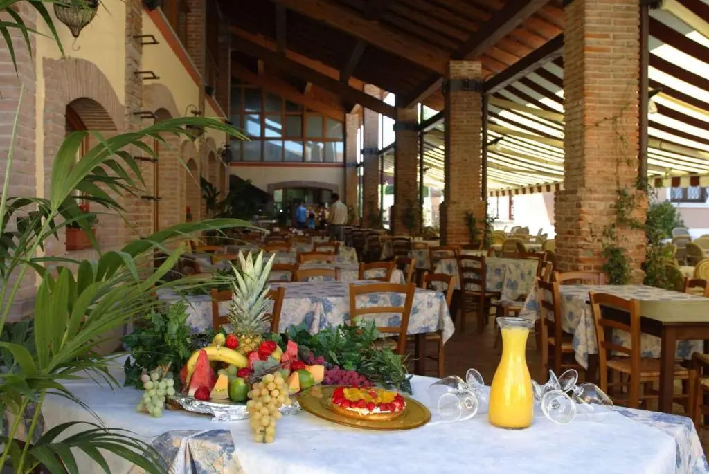 Camping Bella Italia Apartments Glicine - Lake Garda 22081