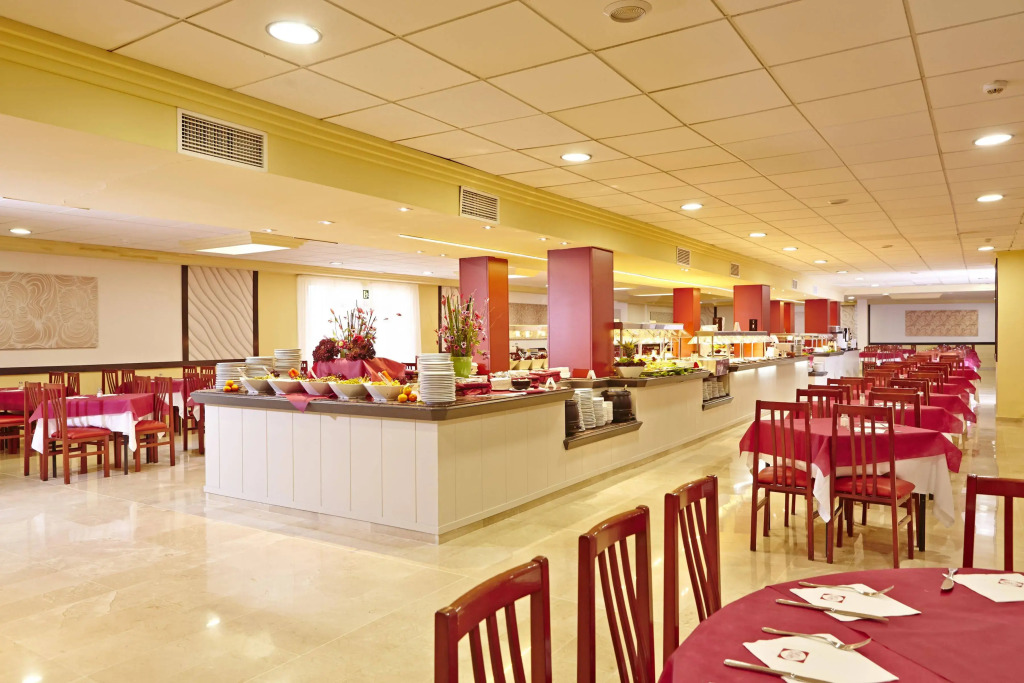 Курортный отель MLL Palma Bay Club