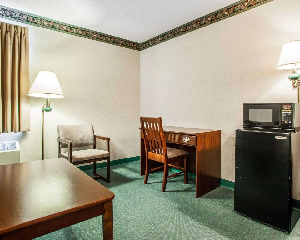 Quality Inn Midway