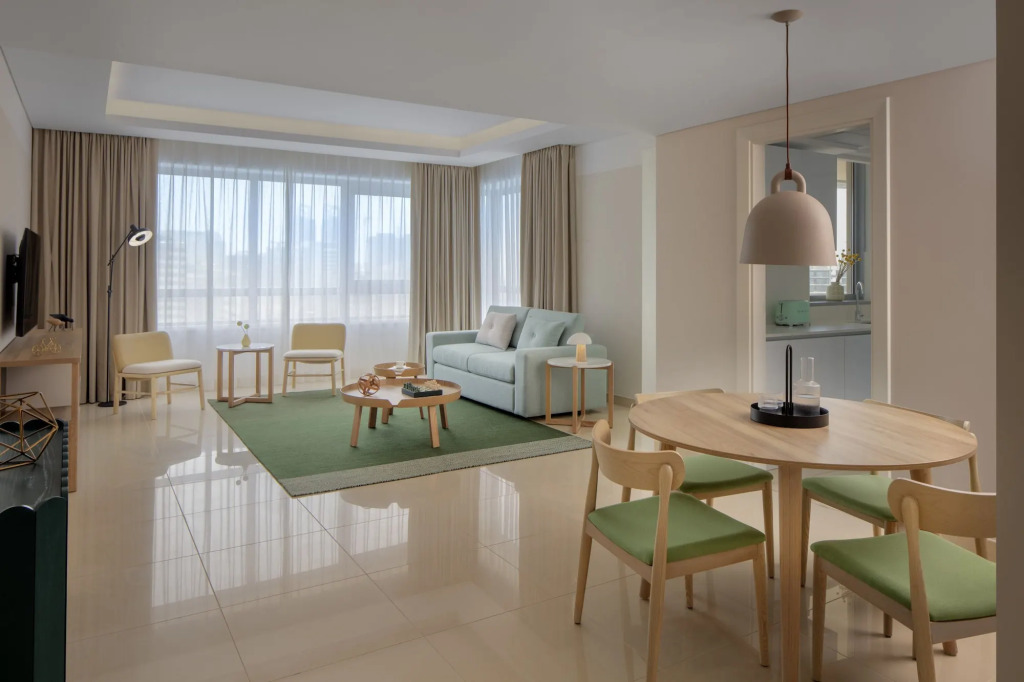 Staybridge Suites Dubai Internet City by IHG