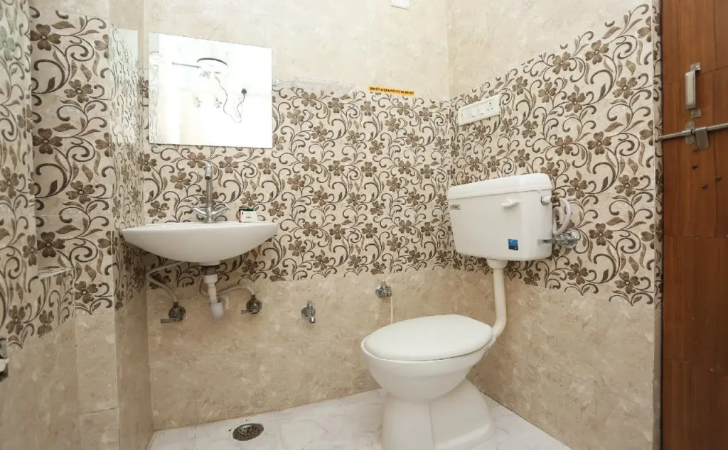 Hotel Arogya Palace By OYO Rooms