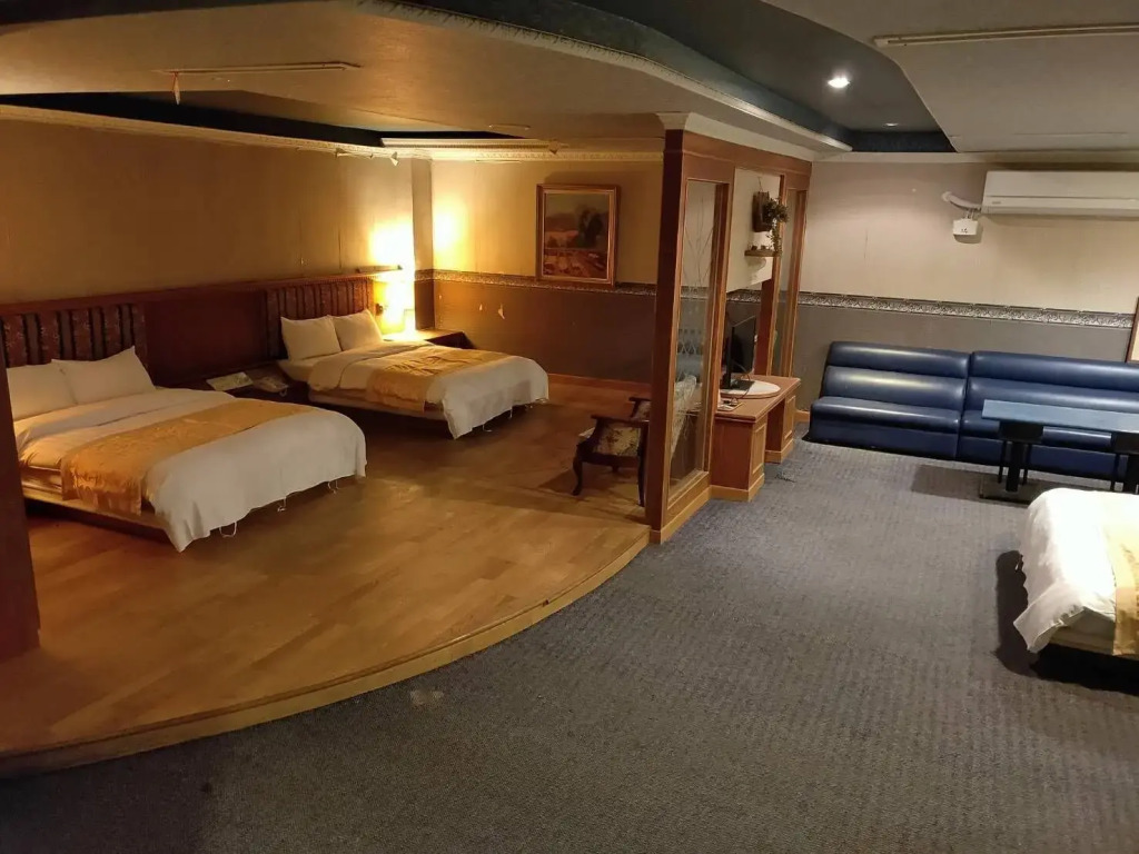 夏威夷酒店Melody Hawaii Hotel