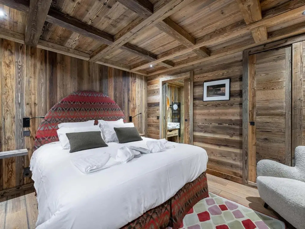 Chalet de luxe neuf avec piscine, jacuzzi, sauna et cinéma à Saint-Martin de Belleville - FR-1-570-25