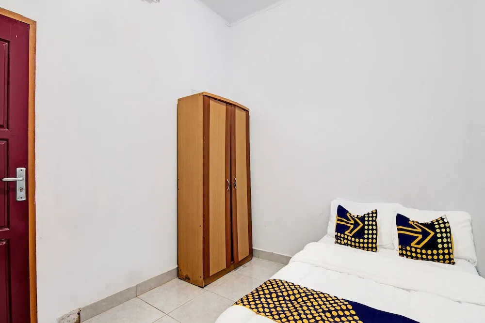 SPOT ON 91950 Guest House TekNong Syariah