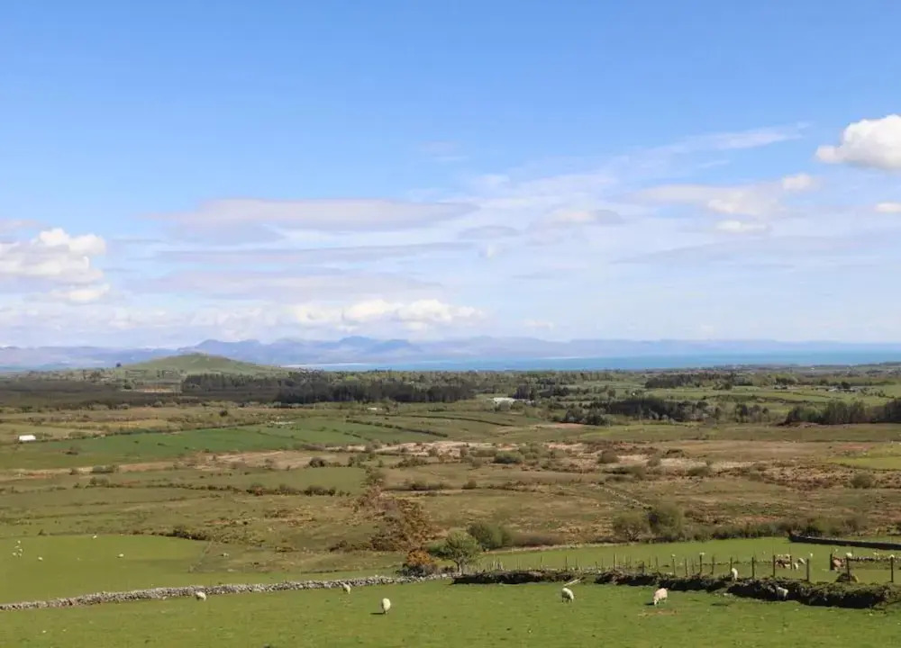 Romantic Rural Retreat Near Portmeirion