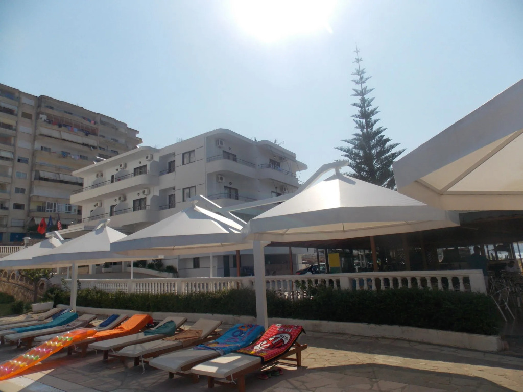 Hotel Kompleks Joni