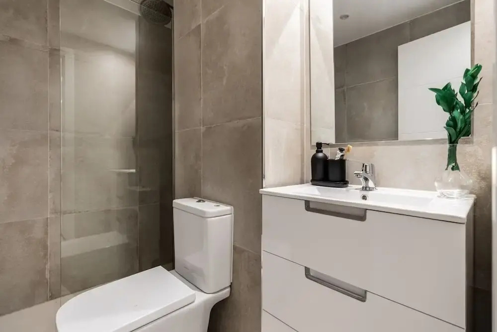 Santillana - 1 Bedroom and Pool in Castilla