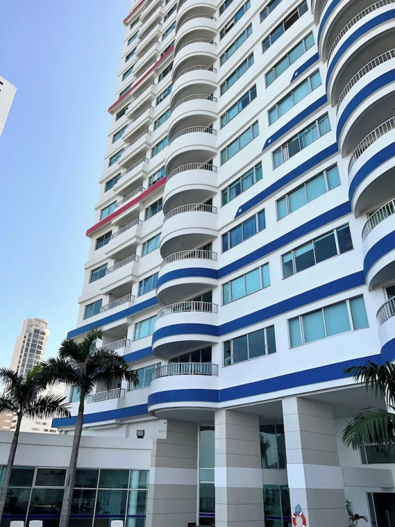 Palmetto Penthouse Deluxe Beautiful View and Sunset Floor 39