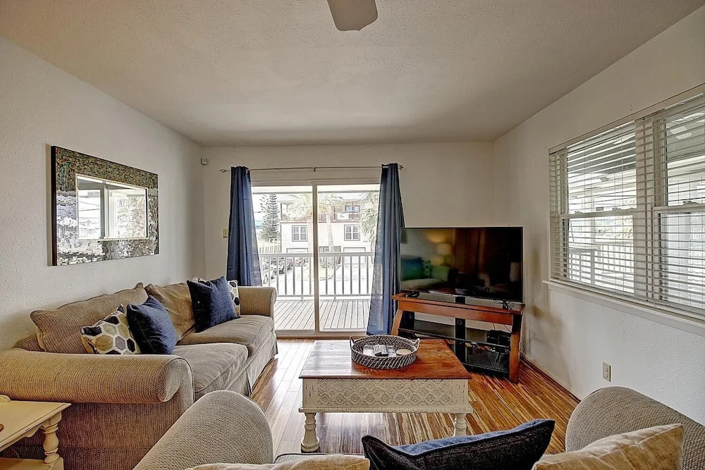 Belle Isle - 5 Br Home