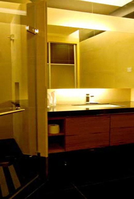 New World Suites