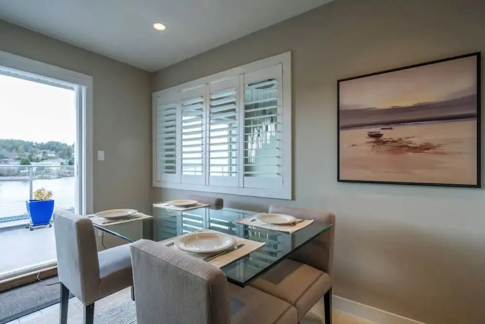 *10 Mile Point Stunning Oceanfront