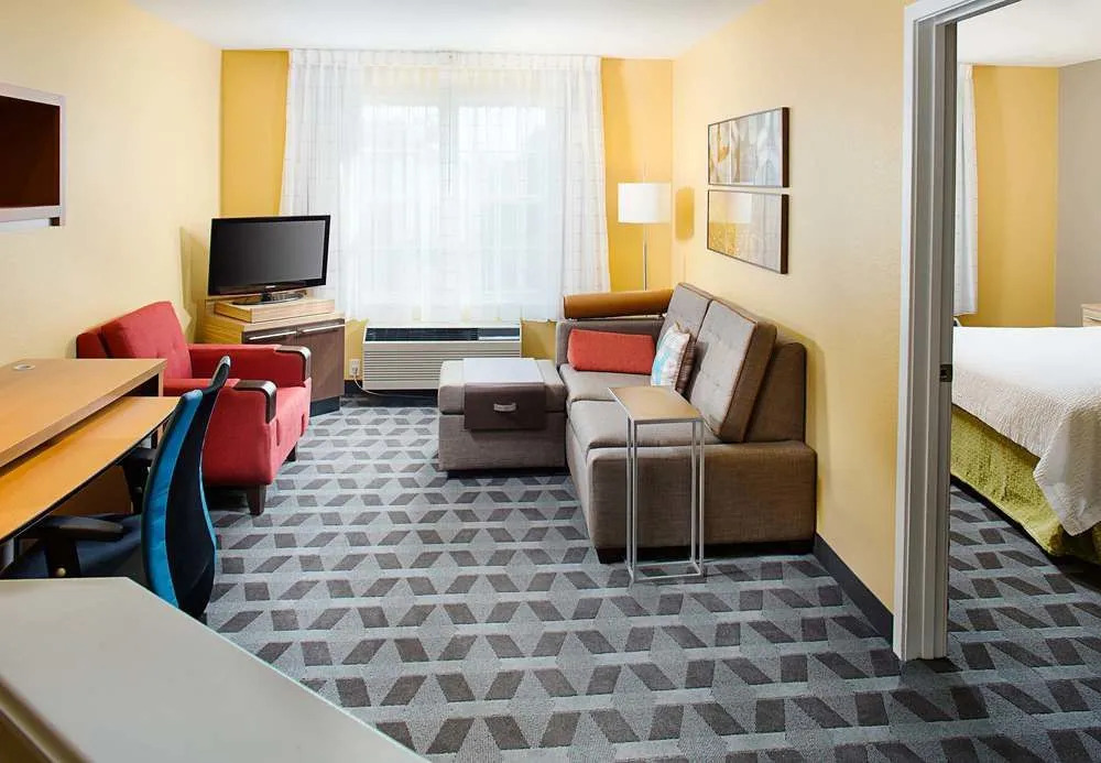 TownePlace Suites Manchester-Boston Regional Airport