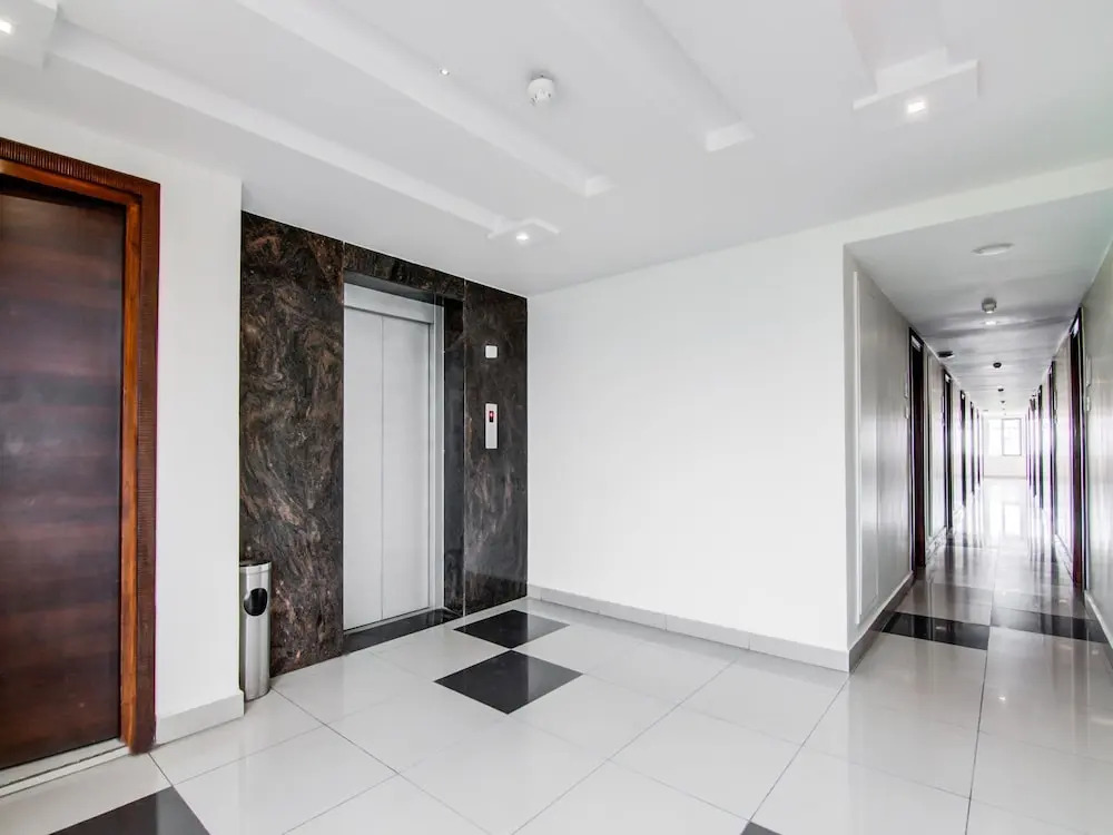 Hotel G Square