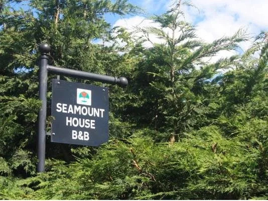 Seamount House B&B