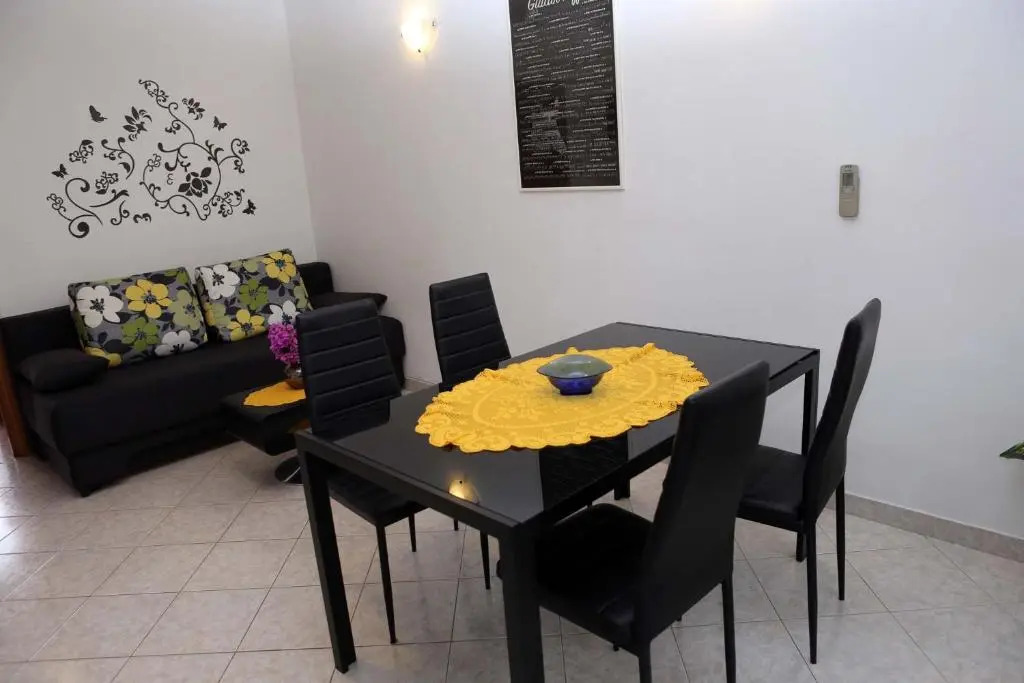 Apartment Zeljko 63