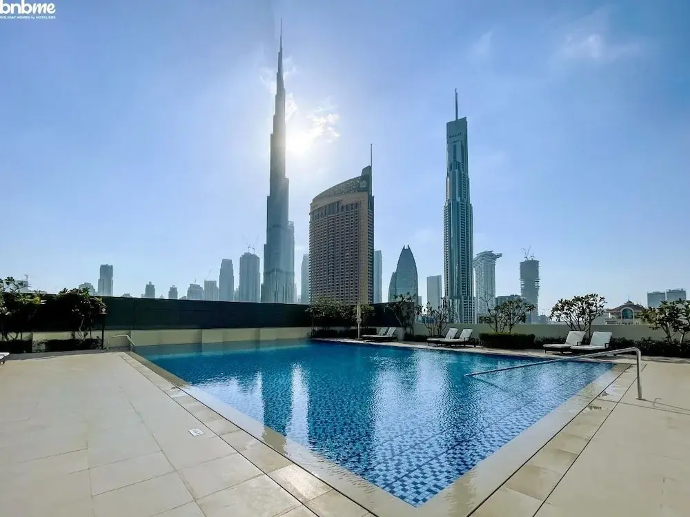Skyscrapper Connected to DM by Bnbmehomes