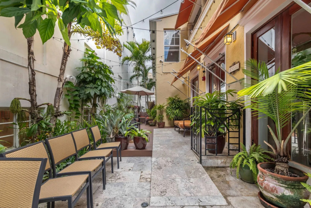 Kasa Impala Miami Beach