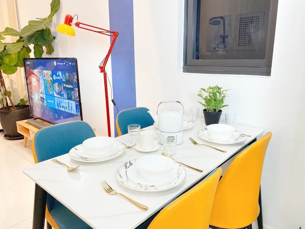 Icon City Premier Suites by WeCare