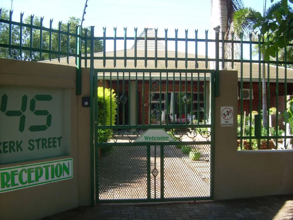 Matoppi Guest House
