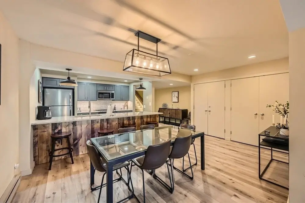 2509 Saints John 3 Bedroom Condo by RedAwning