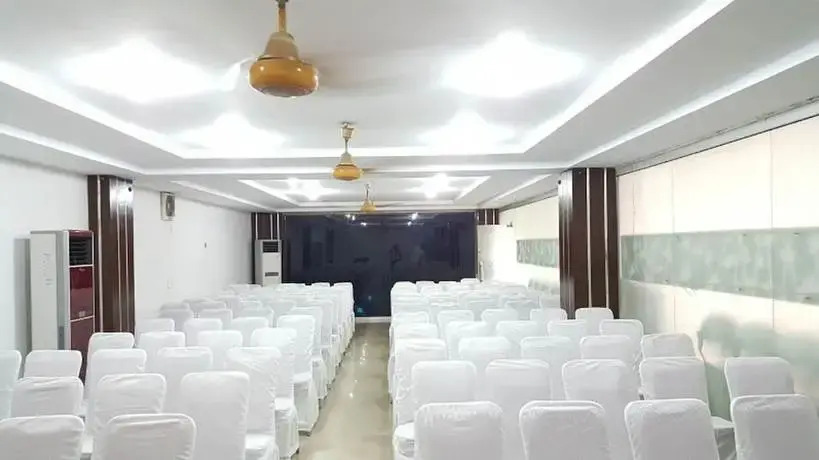 Hotel LaFlora
