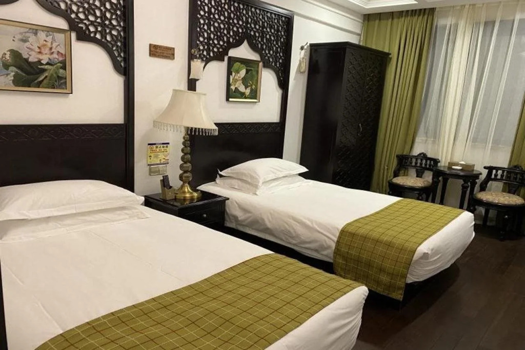 GreenTree Eastern Hotel Yueqing Chenmu Square