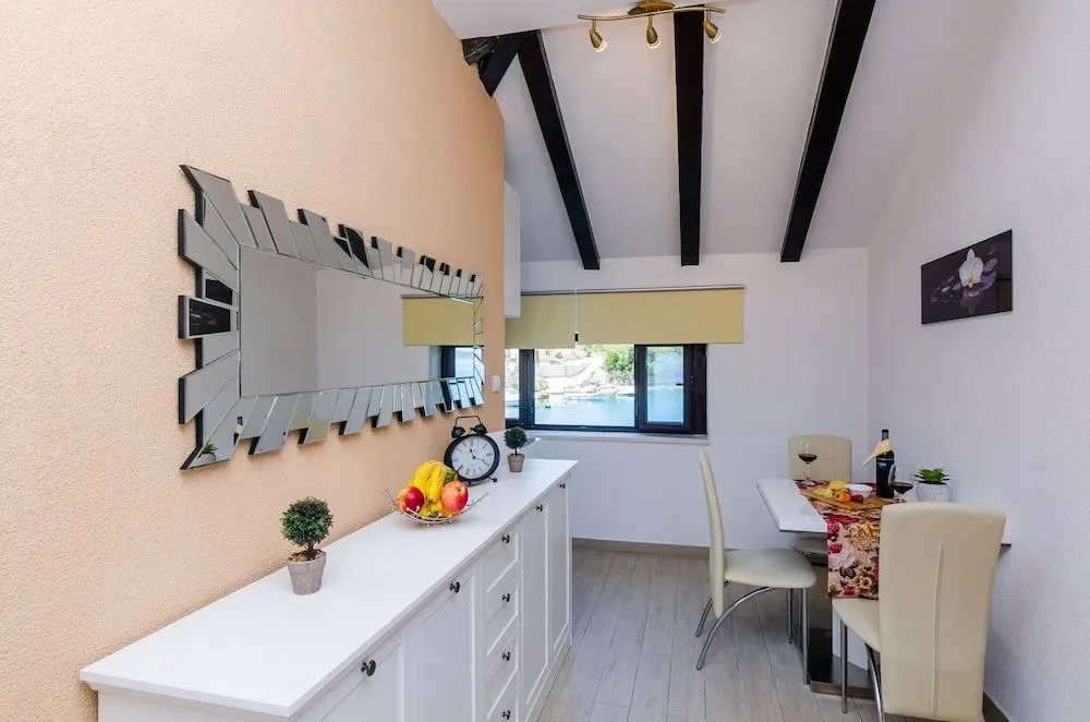 Apartments Melany