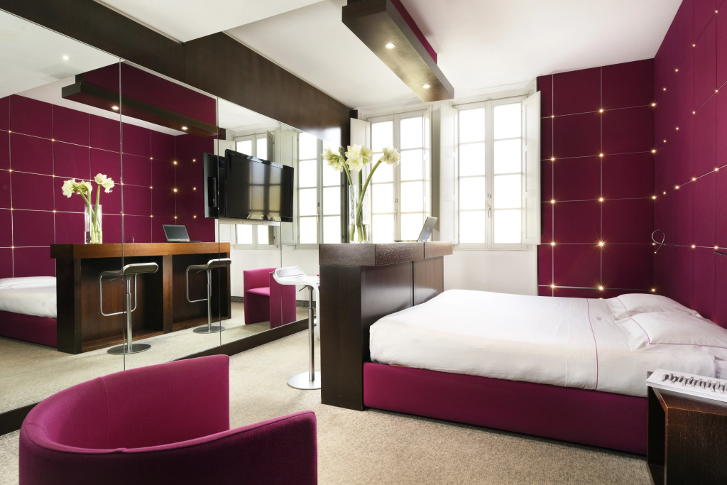 Отель Unahotels Vittoria Firenze