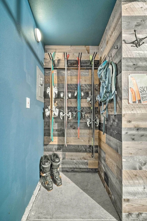 Bikes, Grill & Views: Luxe Truckee Cabin!