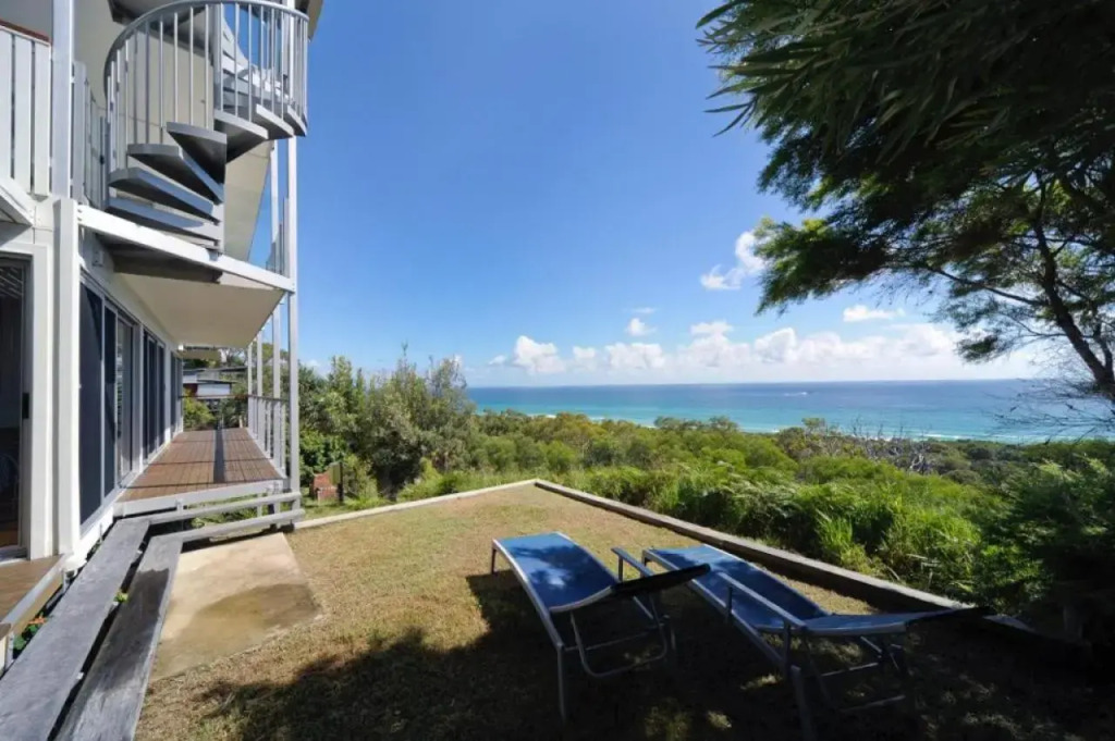 Oceanside 4 Bedrooms