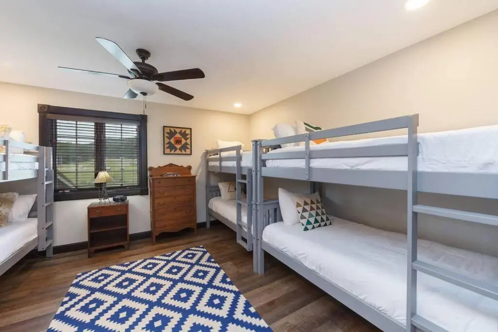 New Smoky Reno - Indoor pool - Arcade - Theater - Sleeps 12
