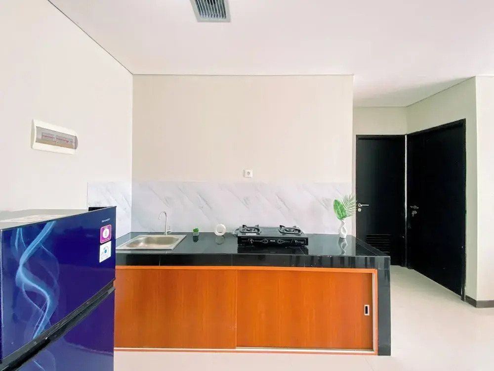 Good Designed and Homey 3BR Nifarro Park Apartment