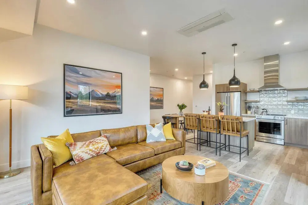 2 Units Minutes to Old Bend, Deck + Hot Tub 1204 Skyline Ranch by Avantstay