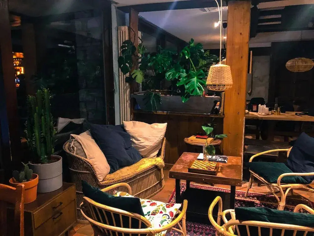 Shed HOTEL