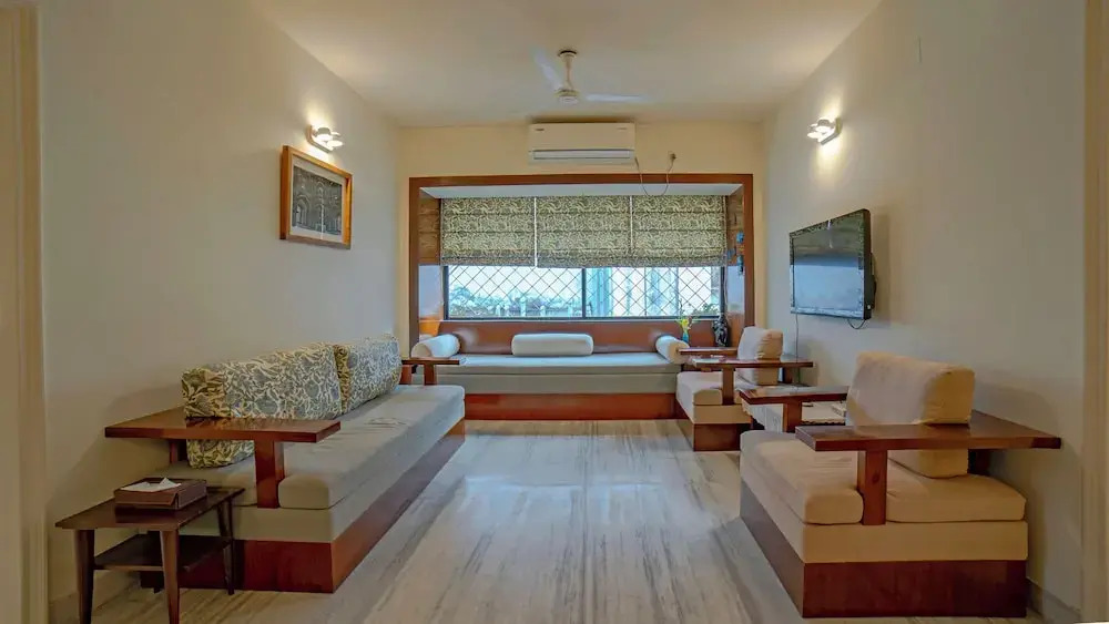 Yellowbrick - Calcuttas Freshest BnB