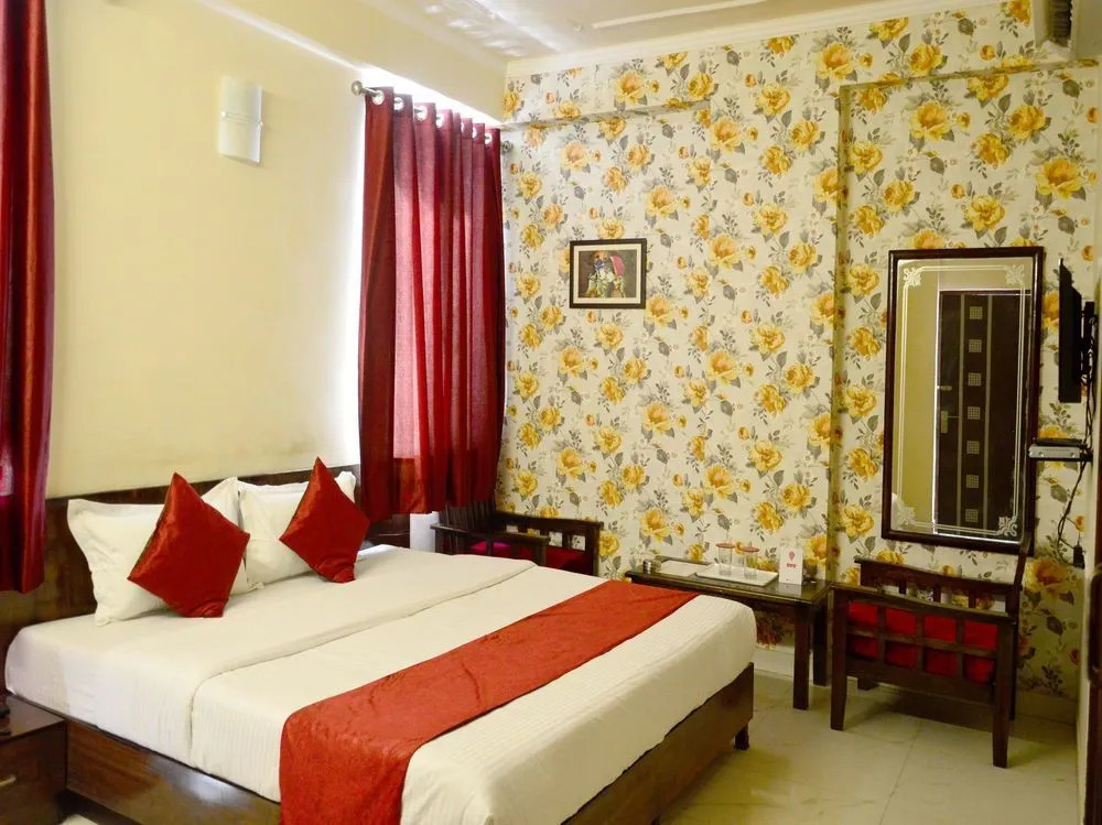 Oyo 3457 Hotel Sky Heights