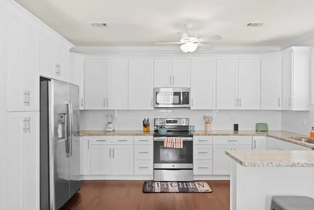 Family-friendly, Close to Beach & Game Room Windswept by Avantstay