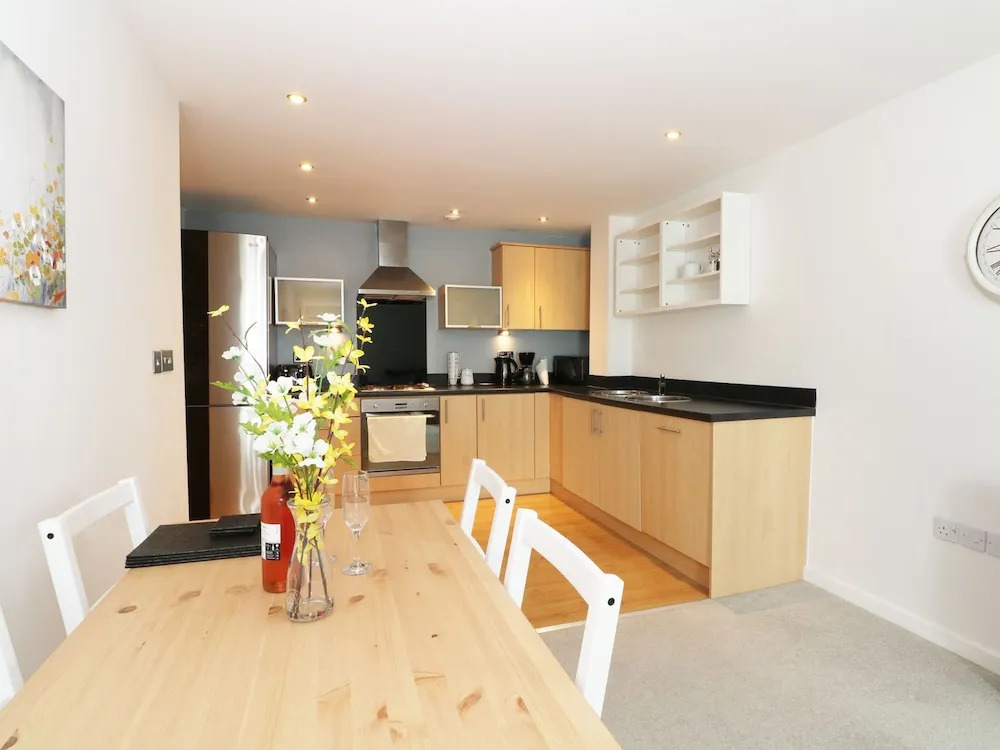 25 Saddlery Way